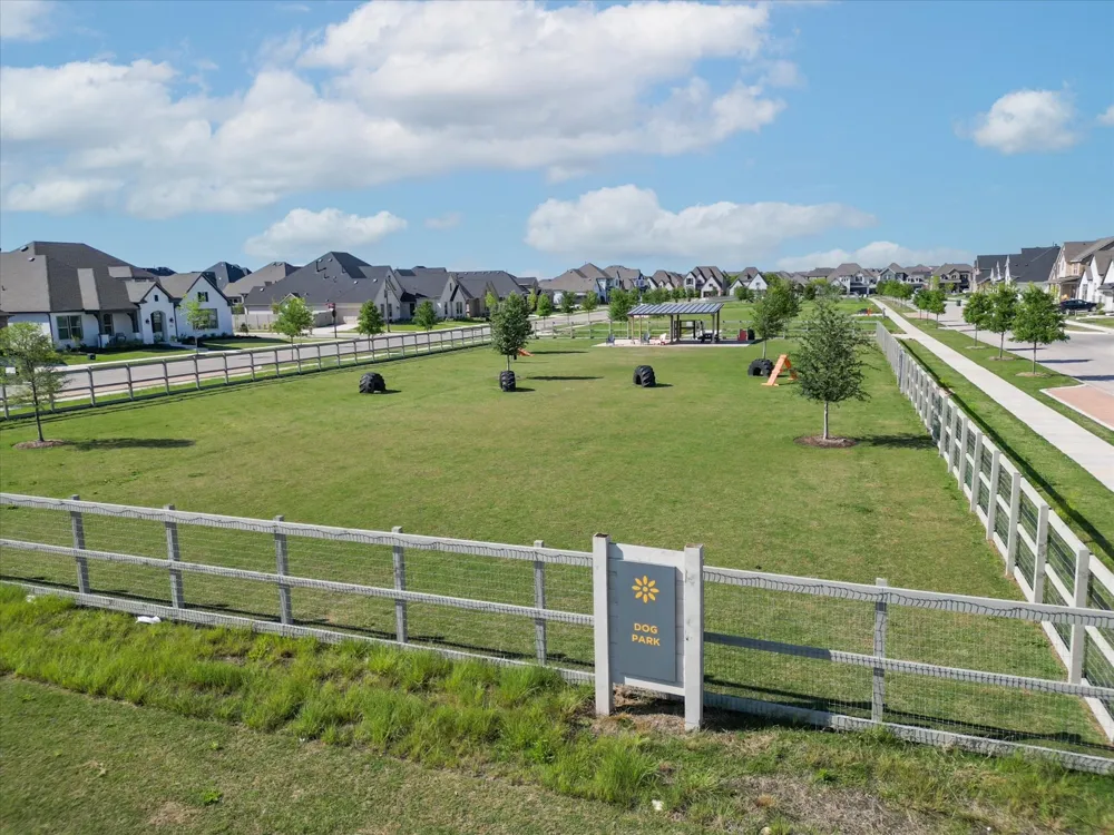 612 4th Street Argyle, TX 76226
