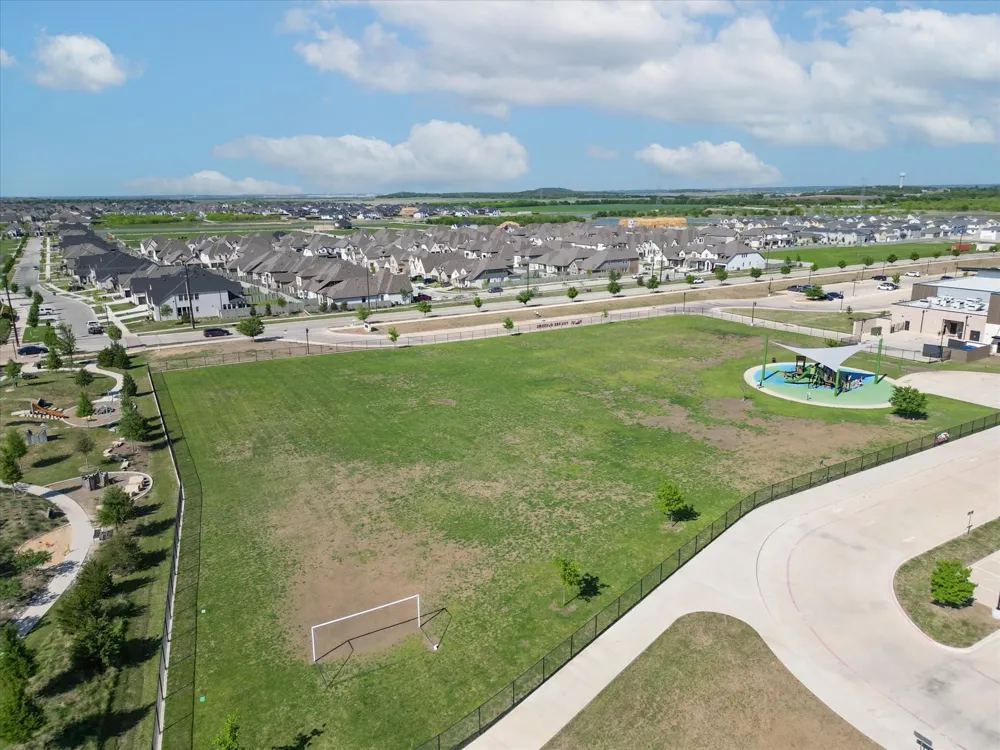 612 4th Street Argyle, TX 76226
