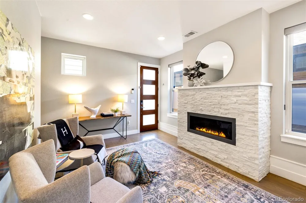 558 Madison Street Denver, CO 80206