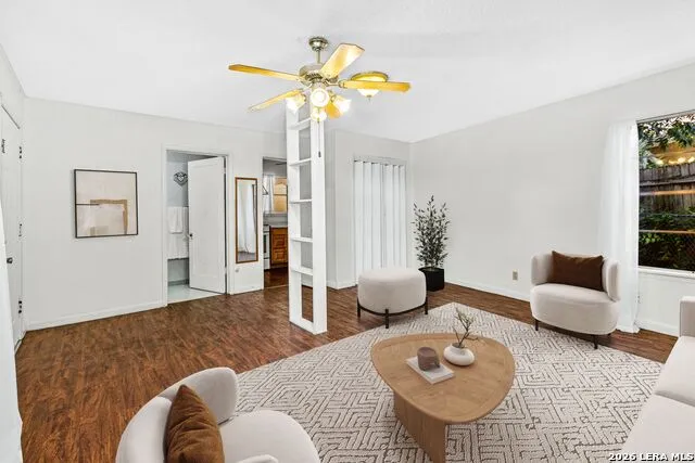 222 REDWOOD ST Alamo Heights, TX 78209