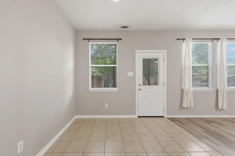 71 S Burberry Park Circle The Woodlands, TX 77382