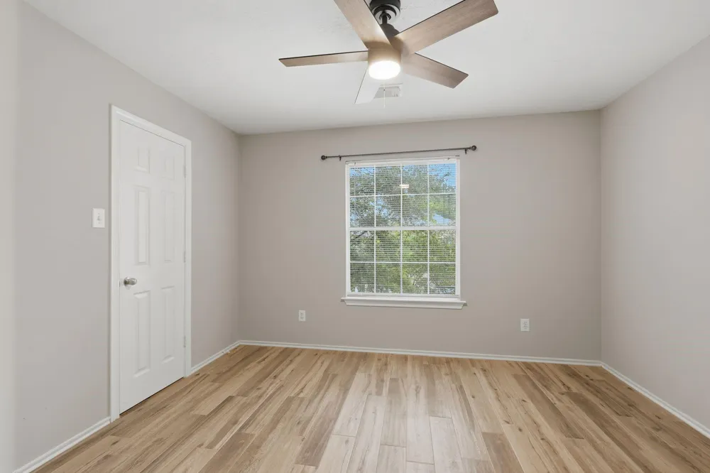 71 S Burberry Park Circle The Woodlands, TX 77382