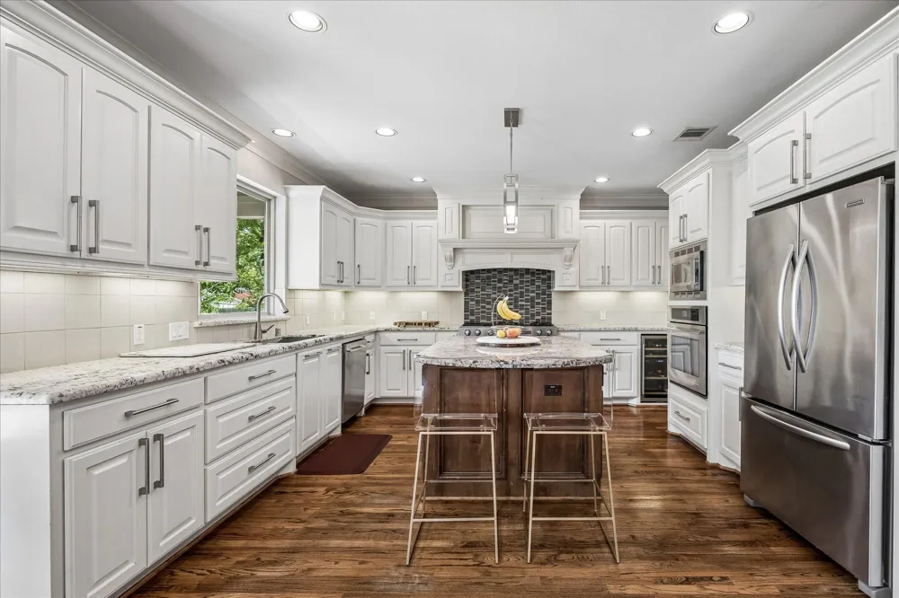 2318 Althea Drive Houston, TX 77018