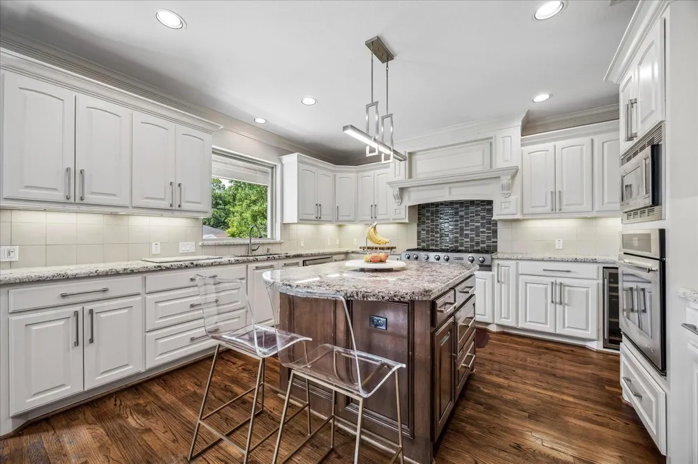 2318 Althea Drive Houston, TX 77018