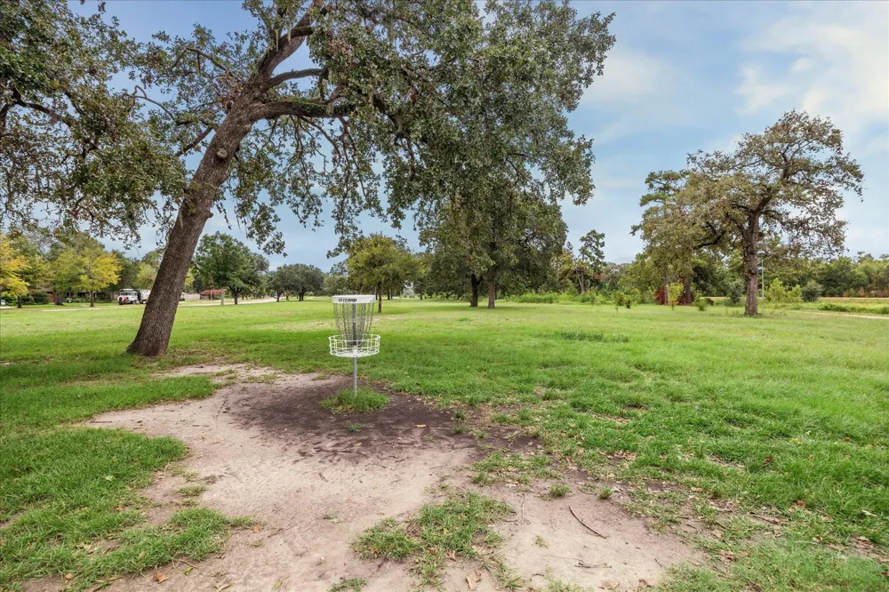 2318 Althea Drive Houston, TX 77018