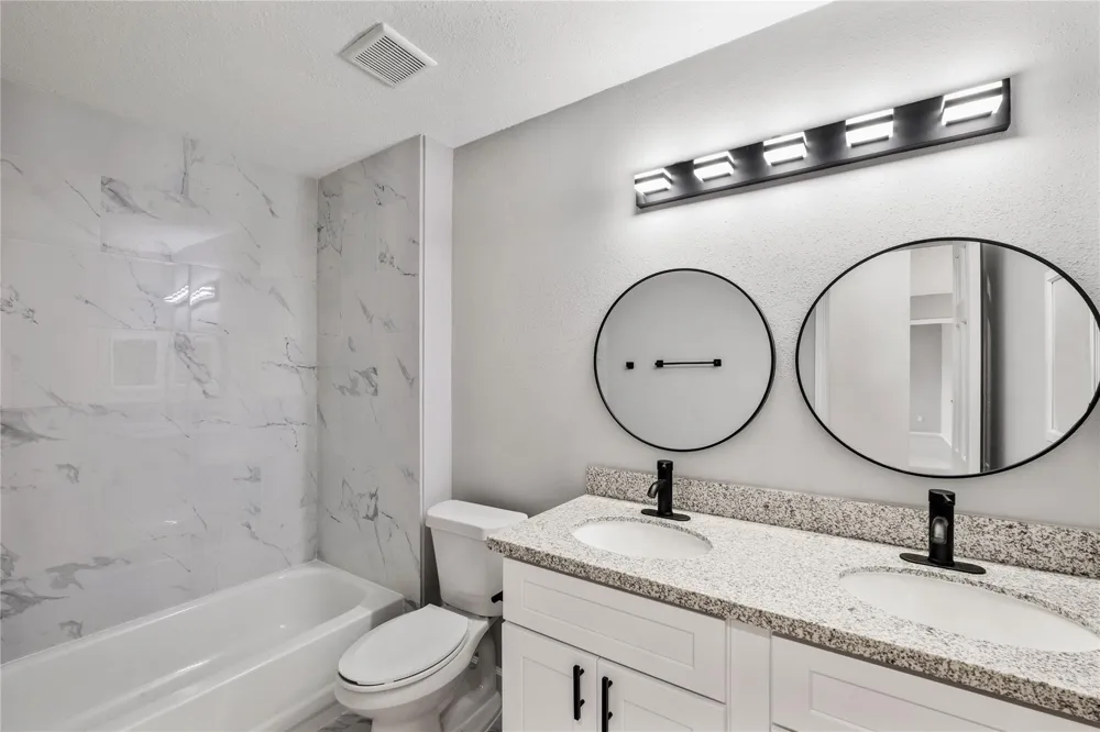 4523 Waterfall Way Sugar Land, TX 77479