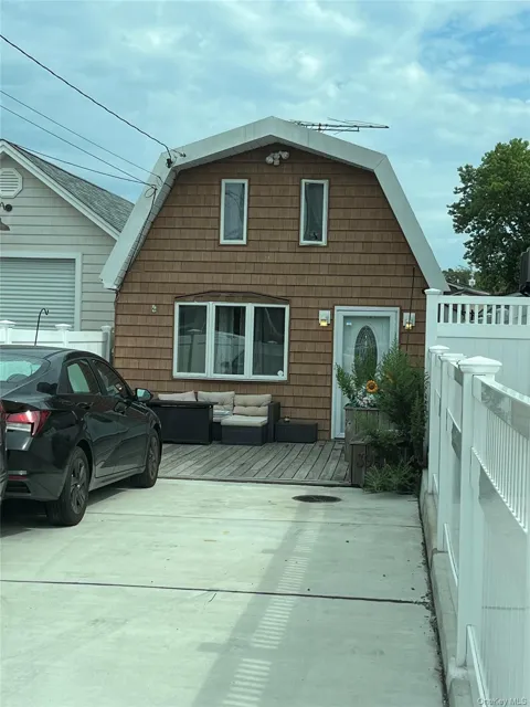 3955 South Street