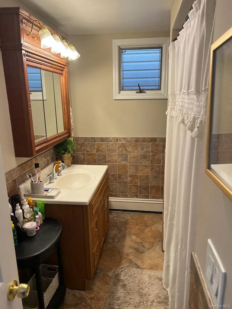 3955 South Street Seaford, NY 11783