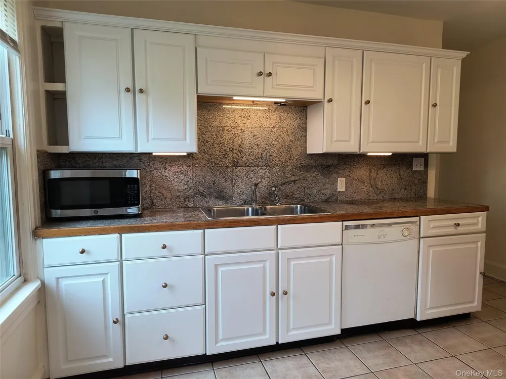 37 Cross Street Beacon, NY 12508