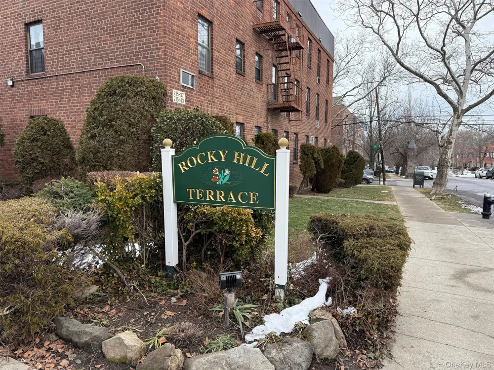 215-19 48th Avenue #2C Oakland Gardens, NY 11364