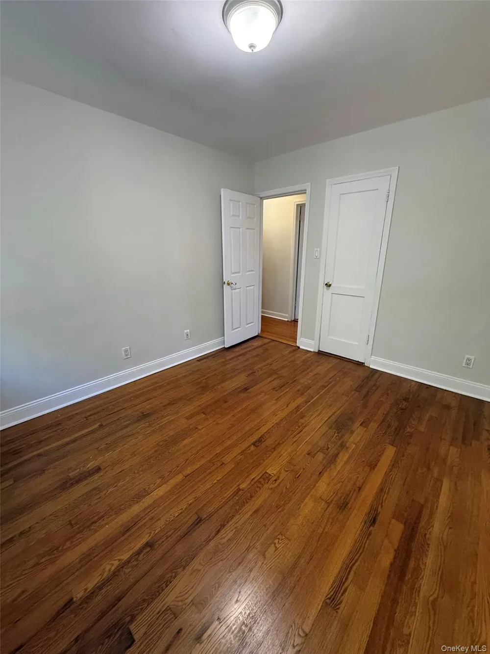 215-19 48th Avenue #2C Oakland Gardens, NY 11364