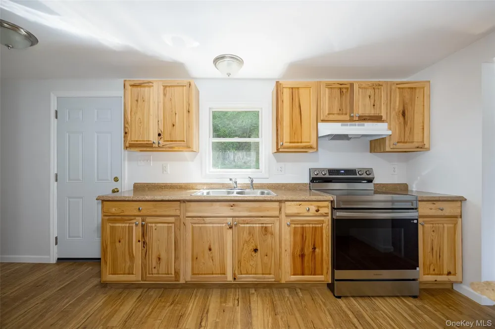 160 Academy Hill Road Red Hook, NY 12571