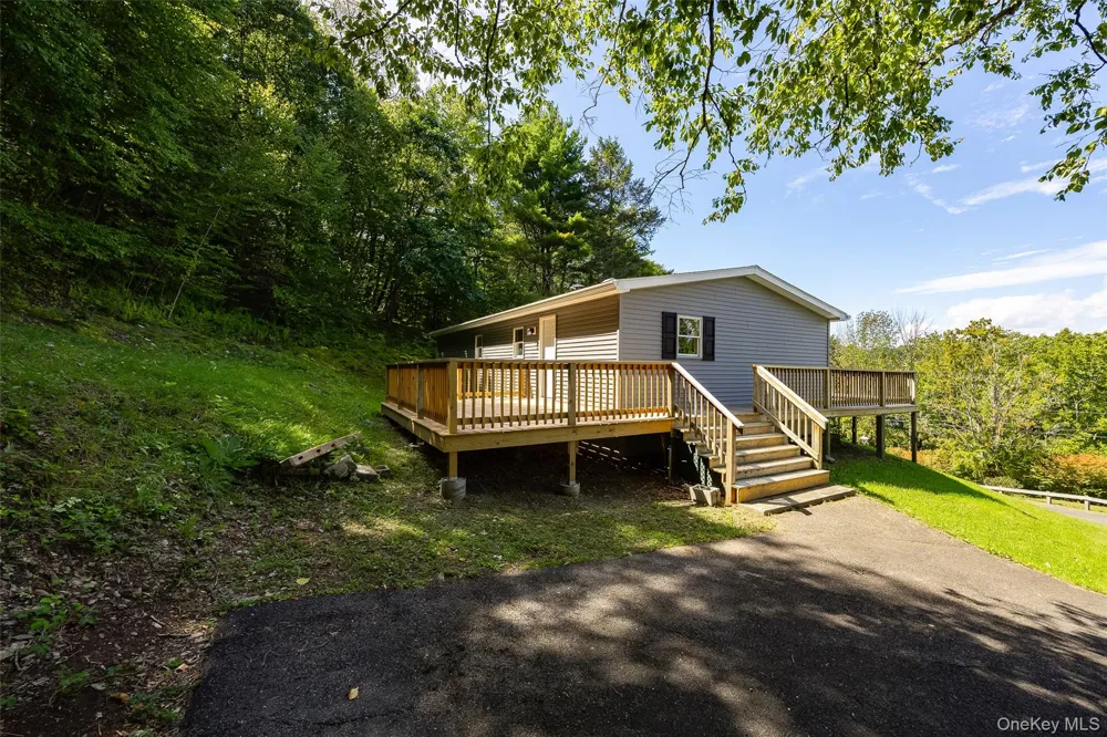 160 Academy Hill Road Red Hook, NY 12571