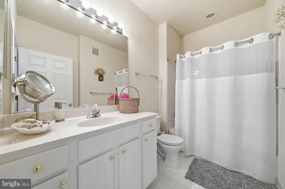 110 CHEVY CHASE STREET #406 Gaithersburg, MD 20878