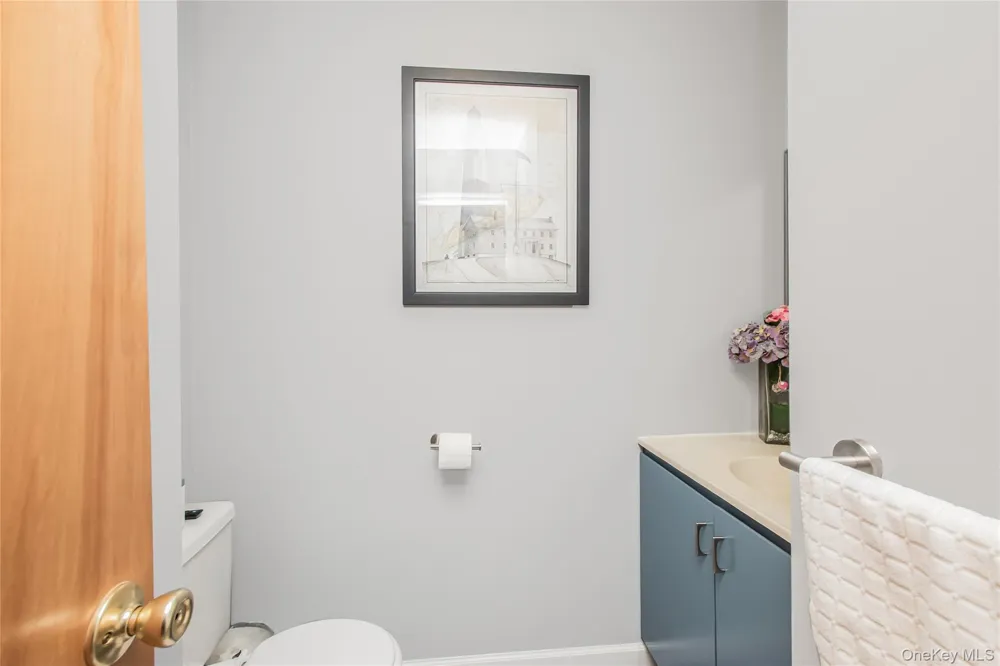 8 Davids Lane Ossining, NY 10562