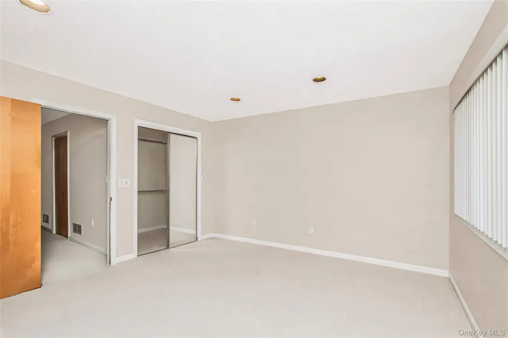 8 Davids Lane Ossining, NY 10562