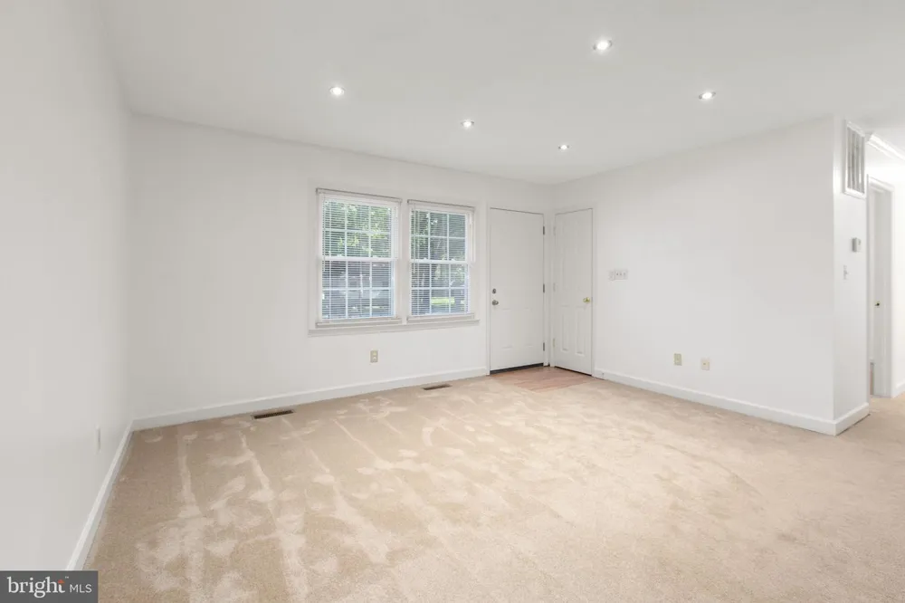 206 HAMPTON DRIVE Spotsylvania, VA 22551