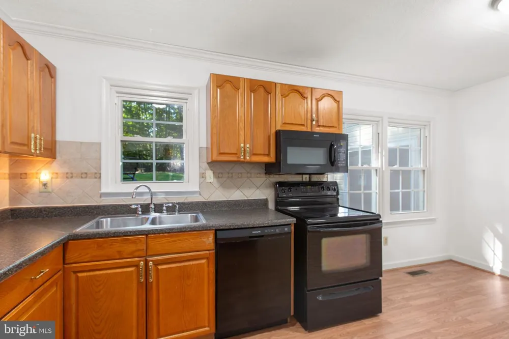 206 HAMPTON DRIVE Spotsylvania, VA 22551