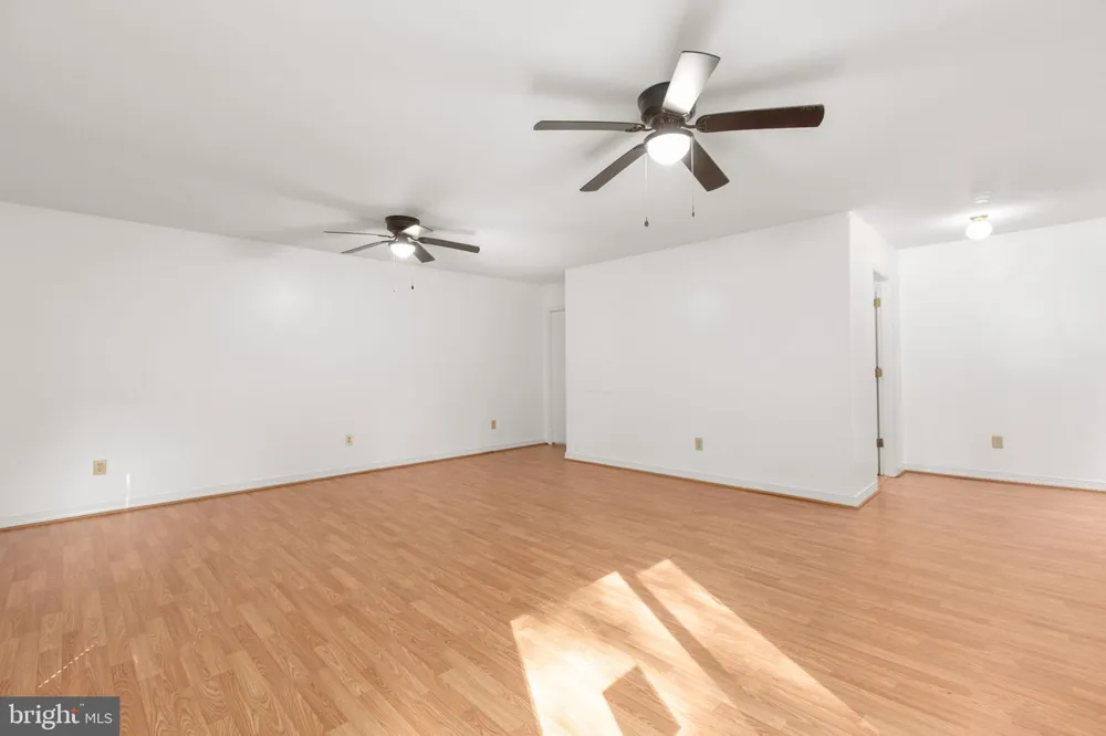 206 HAMPTON DRIVE Spotsylvania, VA 22551