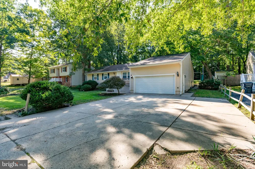 206 HAMPTON DRIVE Spotsylvania, VA 22551