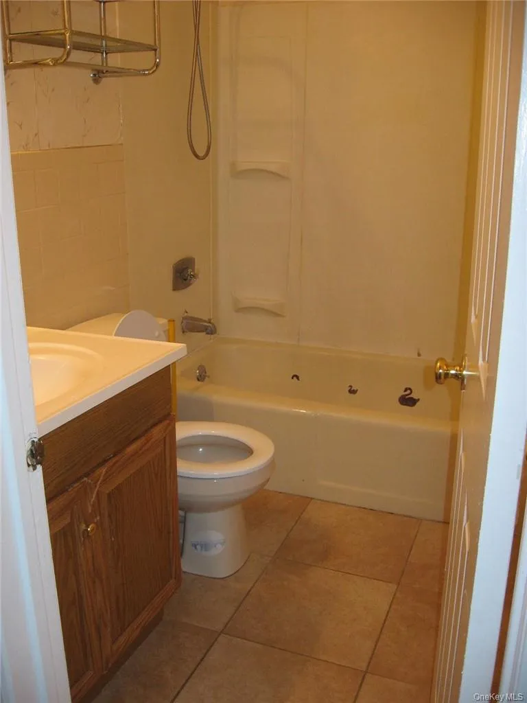 609 Kennedy Dr. Spring Valley, NY 10977