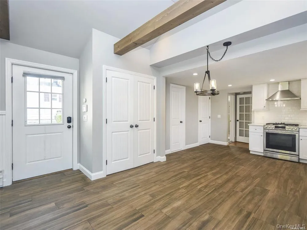 63 Elm Avenue #1 Glen Cove, NY 11542