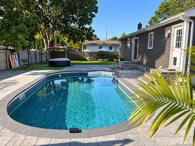 108 Floyd Road Shirley, NY 11967