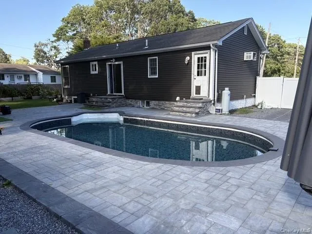 108 Floyd Road Shirley, NY 11967