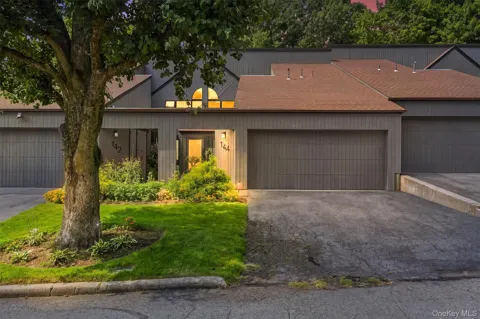 144 Stone Oaks Drive