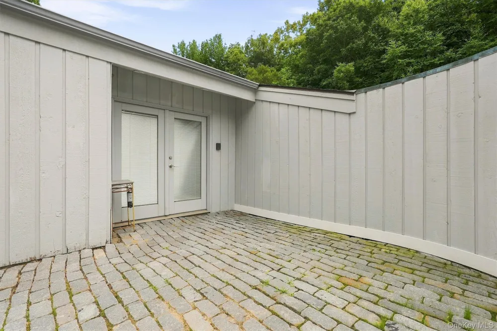 31 Boswell Road Putnam Valley, NY 10579