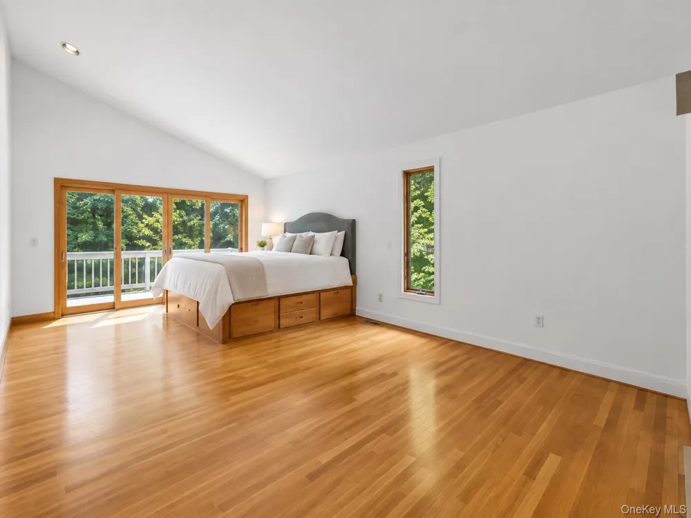 31 Boswell Road Putnam Valley, NY 10579