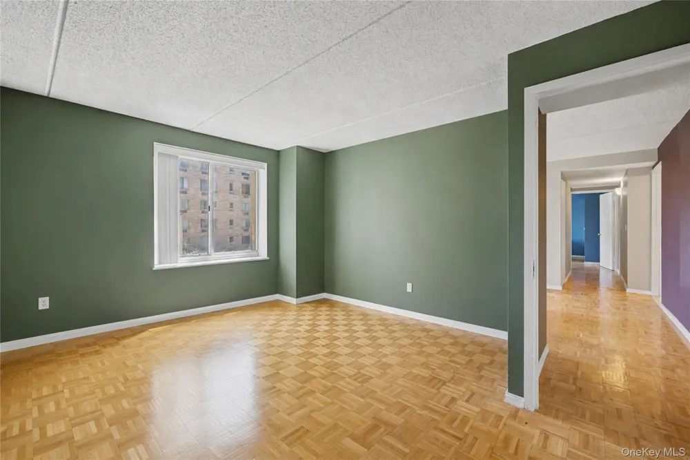 68 Bradhurst Avenue #5W New York (Manhattan), NY 10039