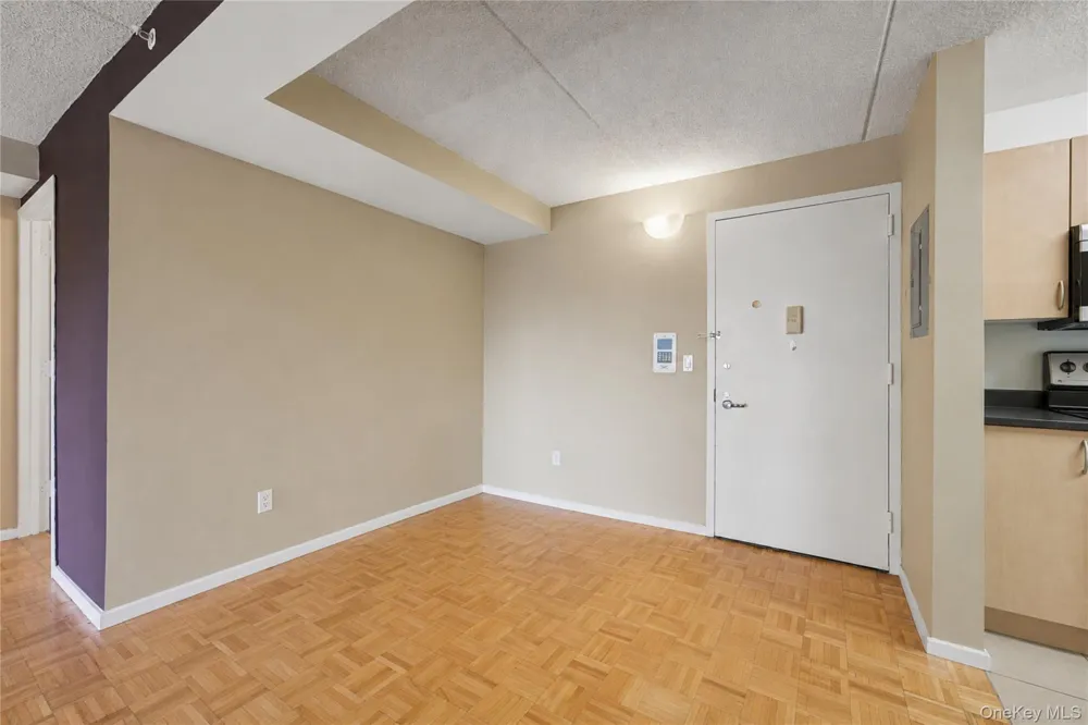 68 Bradhurst Avenue #5W New York (Manhattan), NY 10039