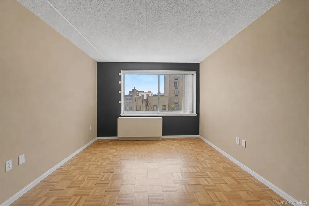 68 Bradhurst Avenue #5W New York (Manhattan), NY 10039