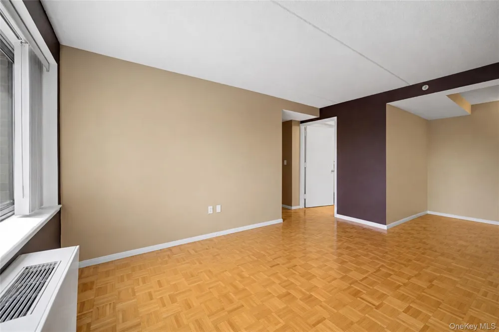 68 Bradhurst Avenue #5W New York (Manhattan), NY 10039