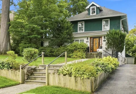 5 Woodland Place