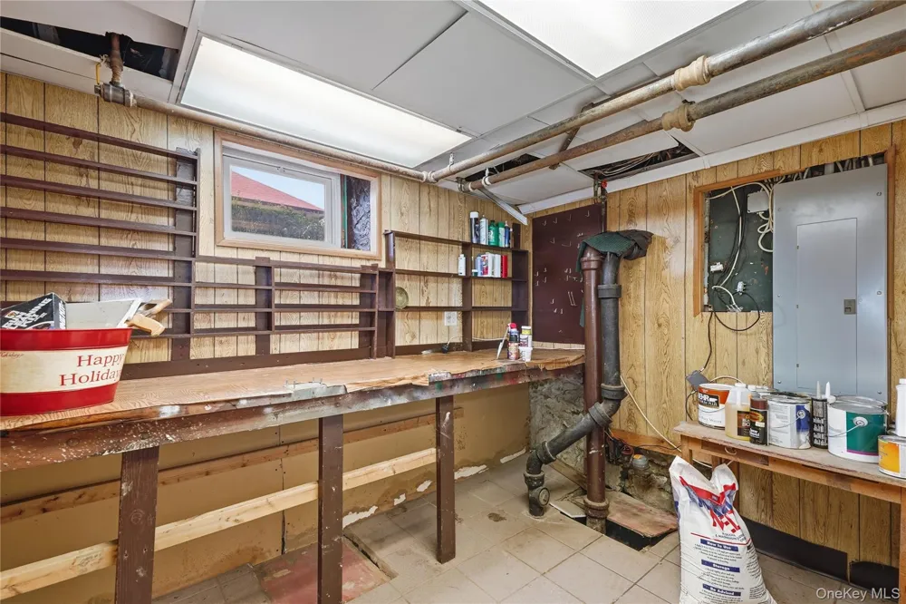 5 Woodland Place White Plains, NY 10606