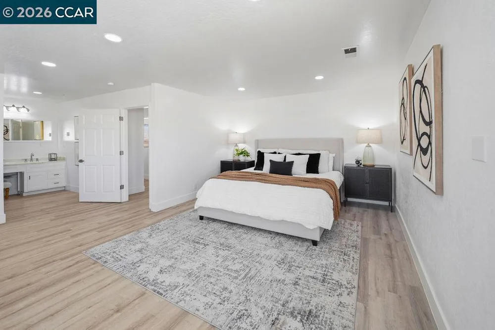 14740 Altamont Pass Rd Mountain House, CA 95391