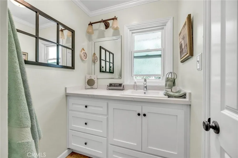 2305 Orange Drive W Upland, CA 91784
