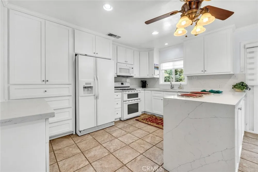2305 Orange Drive W Upland, CA 91784