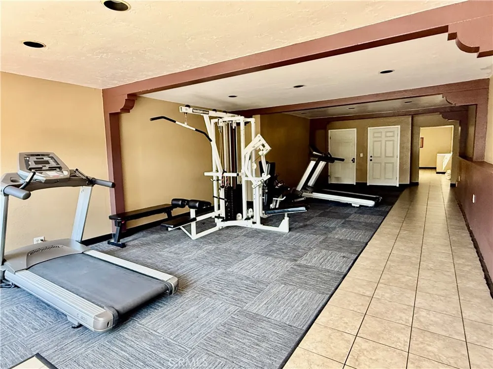 455 Ballantyne #13 El Cajon, CA 92020