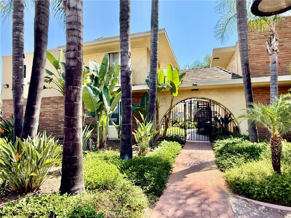 455 Ballantyne #13 El Cajon, CA 92020