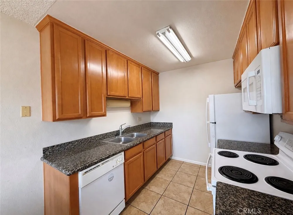 455 Ballantyne #13 El Cajon, CA 92020