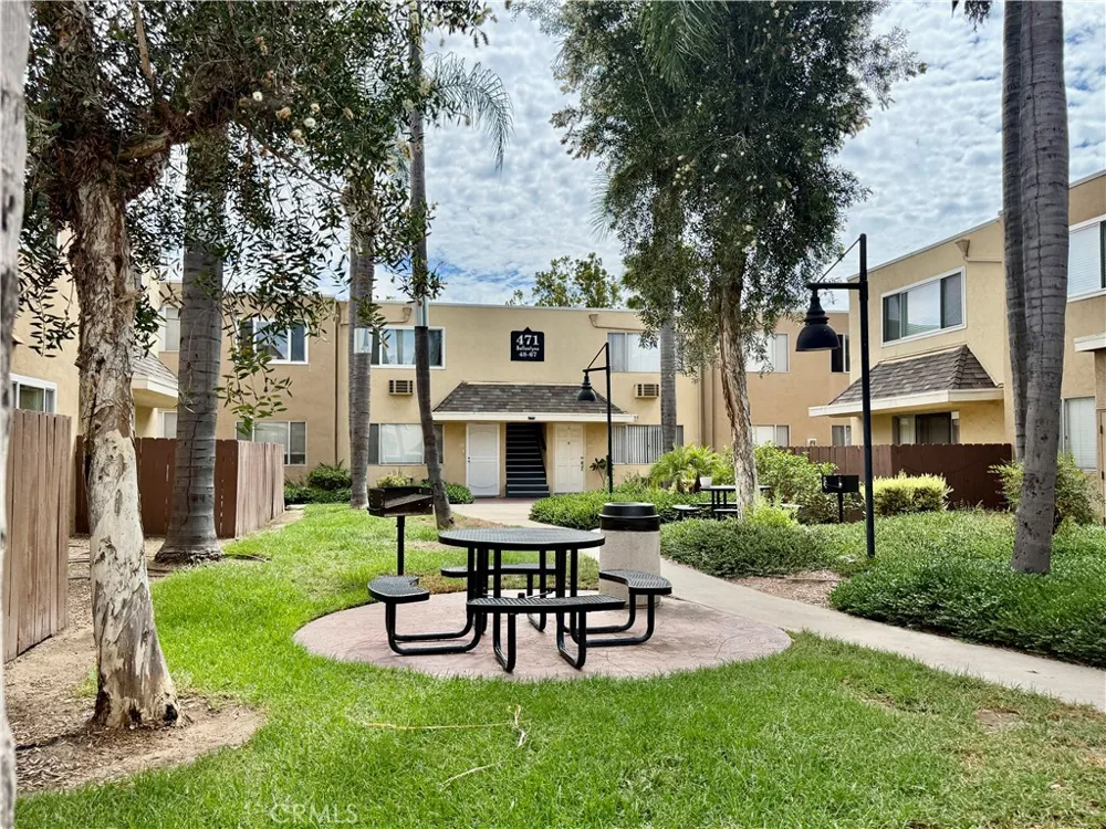 455 Ballantyne #13 El Cajon, CA 92020