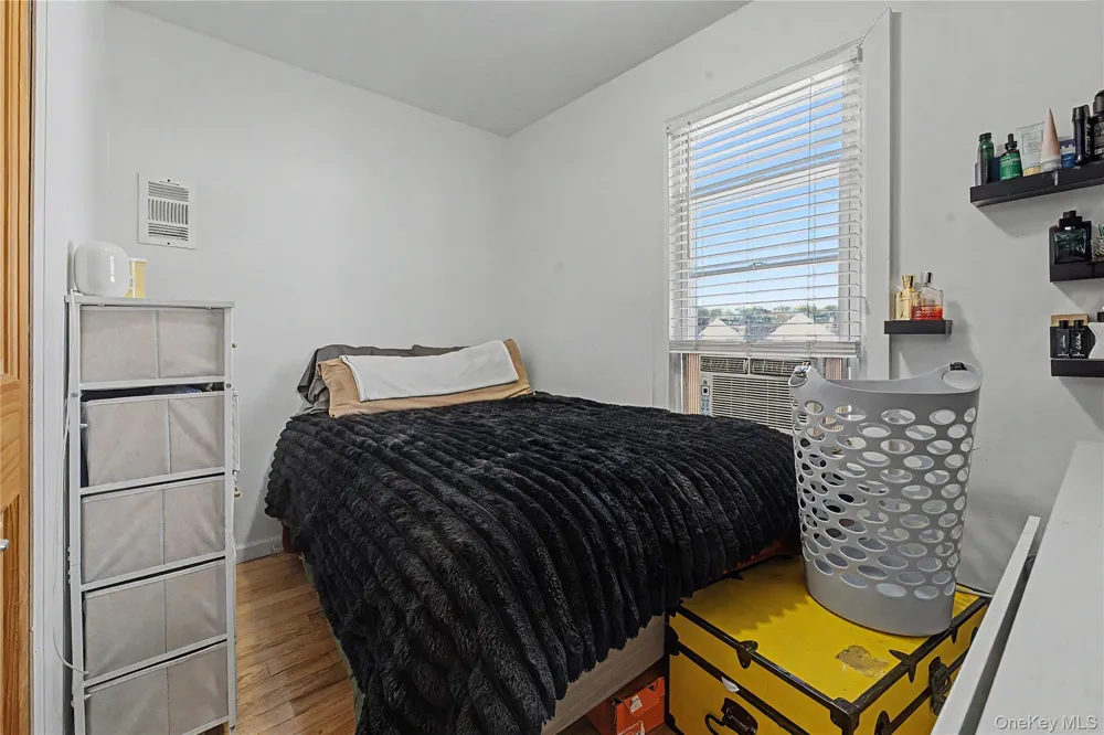 11518 147th Street Jamaica, NY 11436