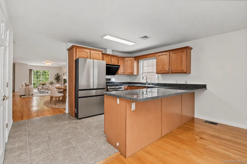 120 Woodruff Avenue Scarsdale, NY 10583