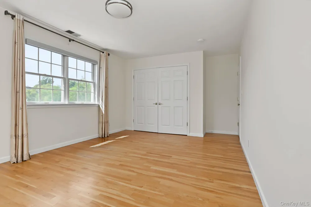 120 Woodruff Avenue Scarsdale, NY 10583