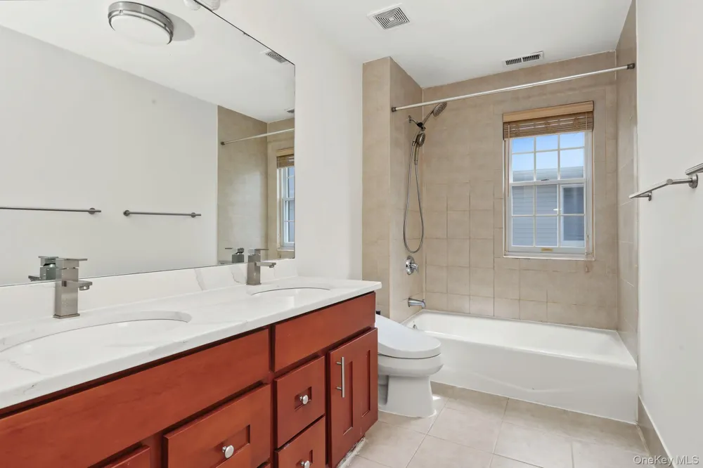 120 Woodruff Avenue Scarsdale, NY 10583
