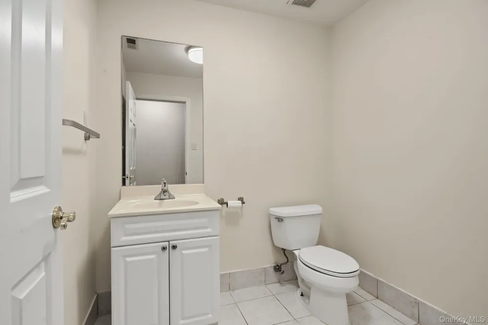 120 Woodruff Avenue Scarsdale, NY 10583