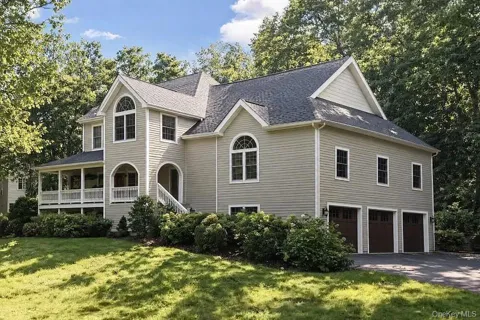 11 Smith Farm Road